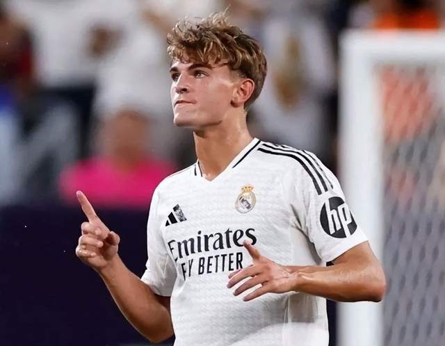 法拉利凭借 法拉利凭借